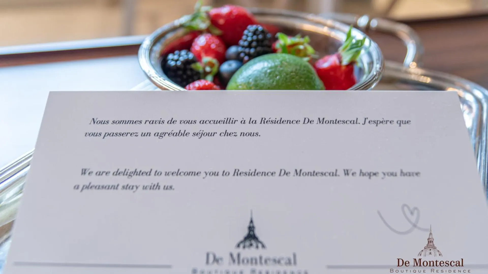 アパート De Montescal Montparnasse Ac In A Prime Location 22 -36m2 パリ