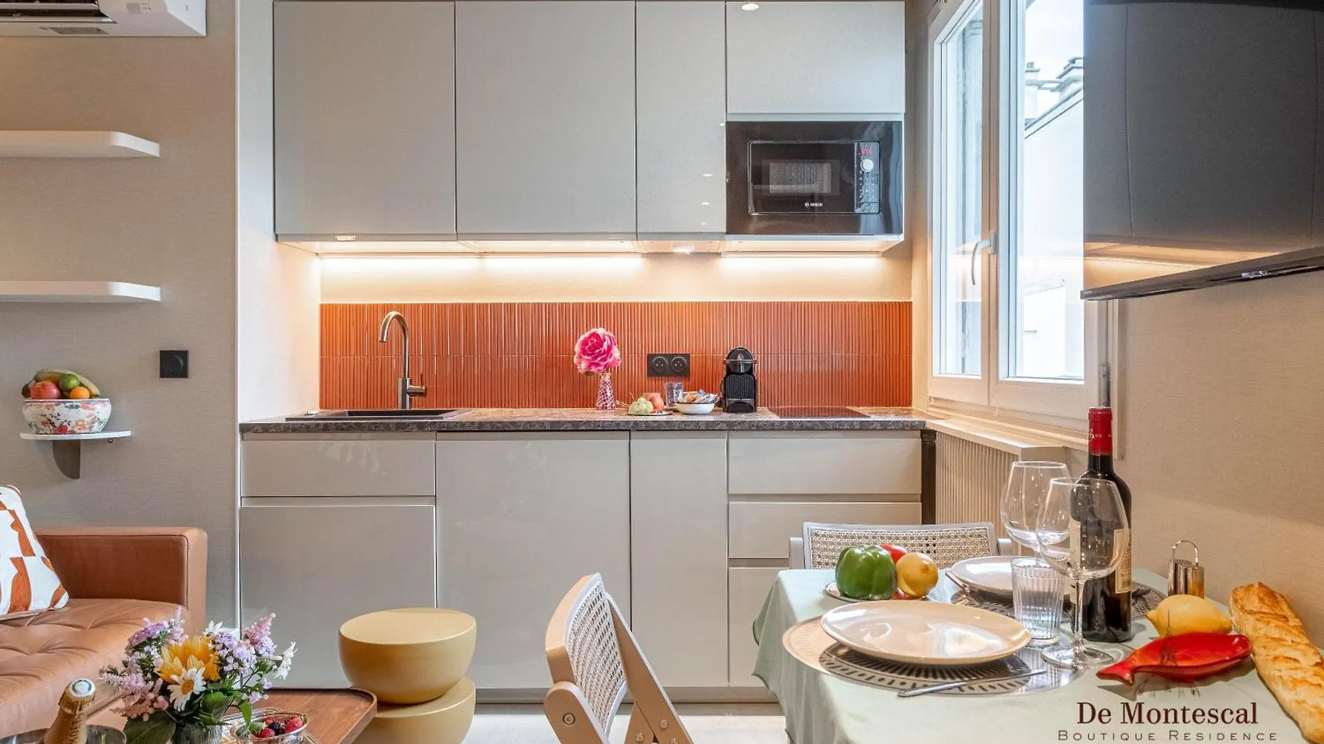 De Montescal Montparnasse Ac In A Prime Location 22 -36m2