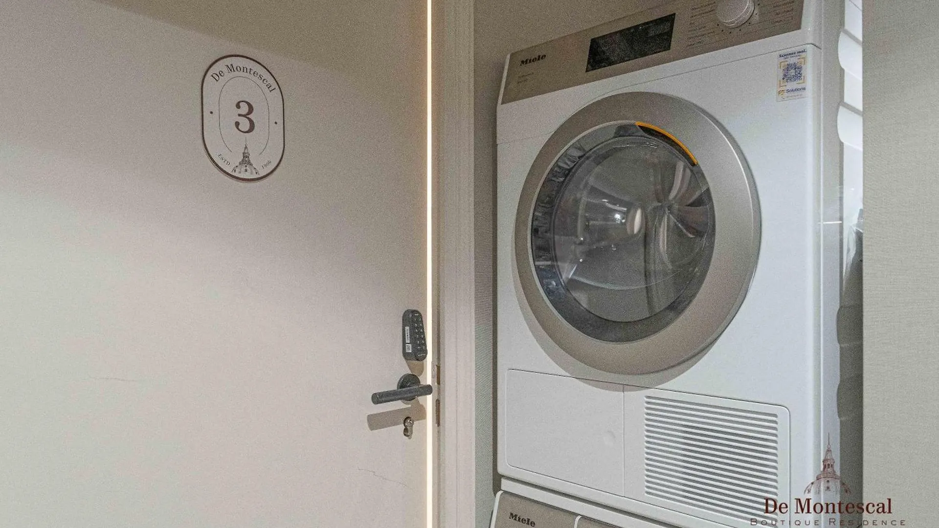 De Montescal Montparnasse Ac In A Prime Location 22 -36m2 アパート *