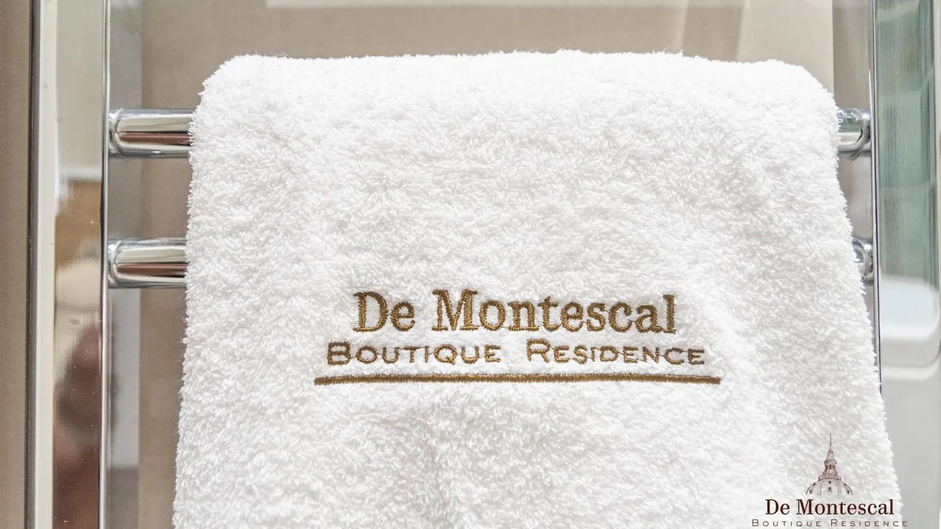 De Montescal Montparnasse Ac In A Prime Location 22 -36m2 アパート パリ