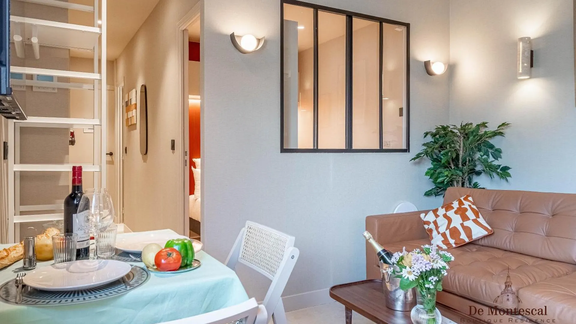 De Montescal Montparnasse Ac In A Prime Location 22 -36m2 Apartment Paris